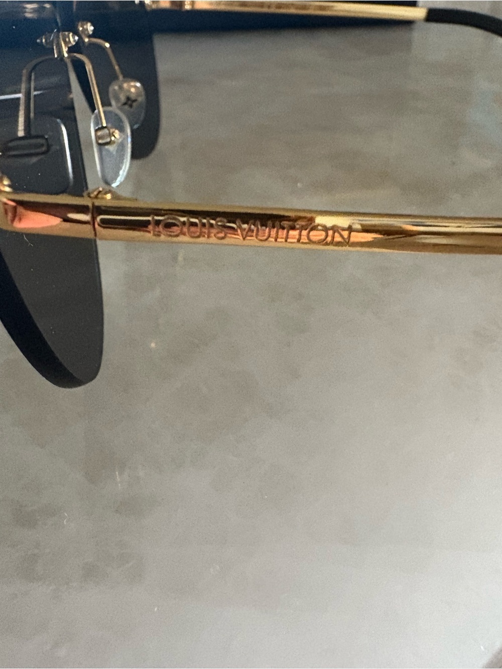 Louis Vuitton Black Aviator Sunglasses - Signature Detail - Picture 5 of 10